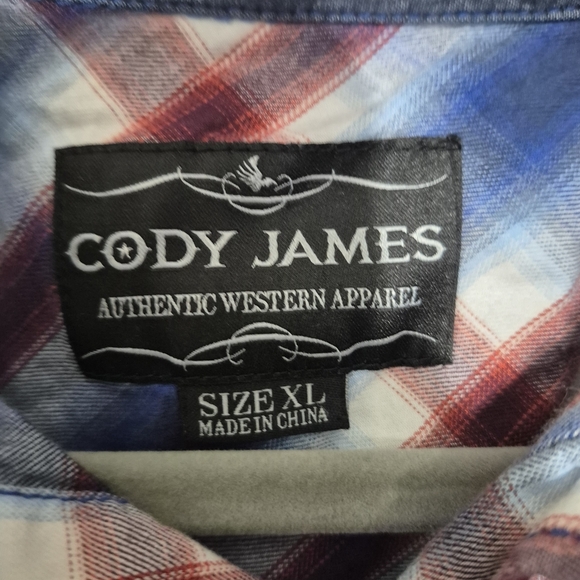 Blue and Red Casual Button Down Shirt with Plaid Pattern - Picture 2 of 3